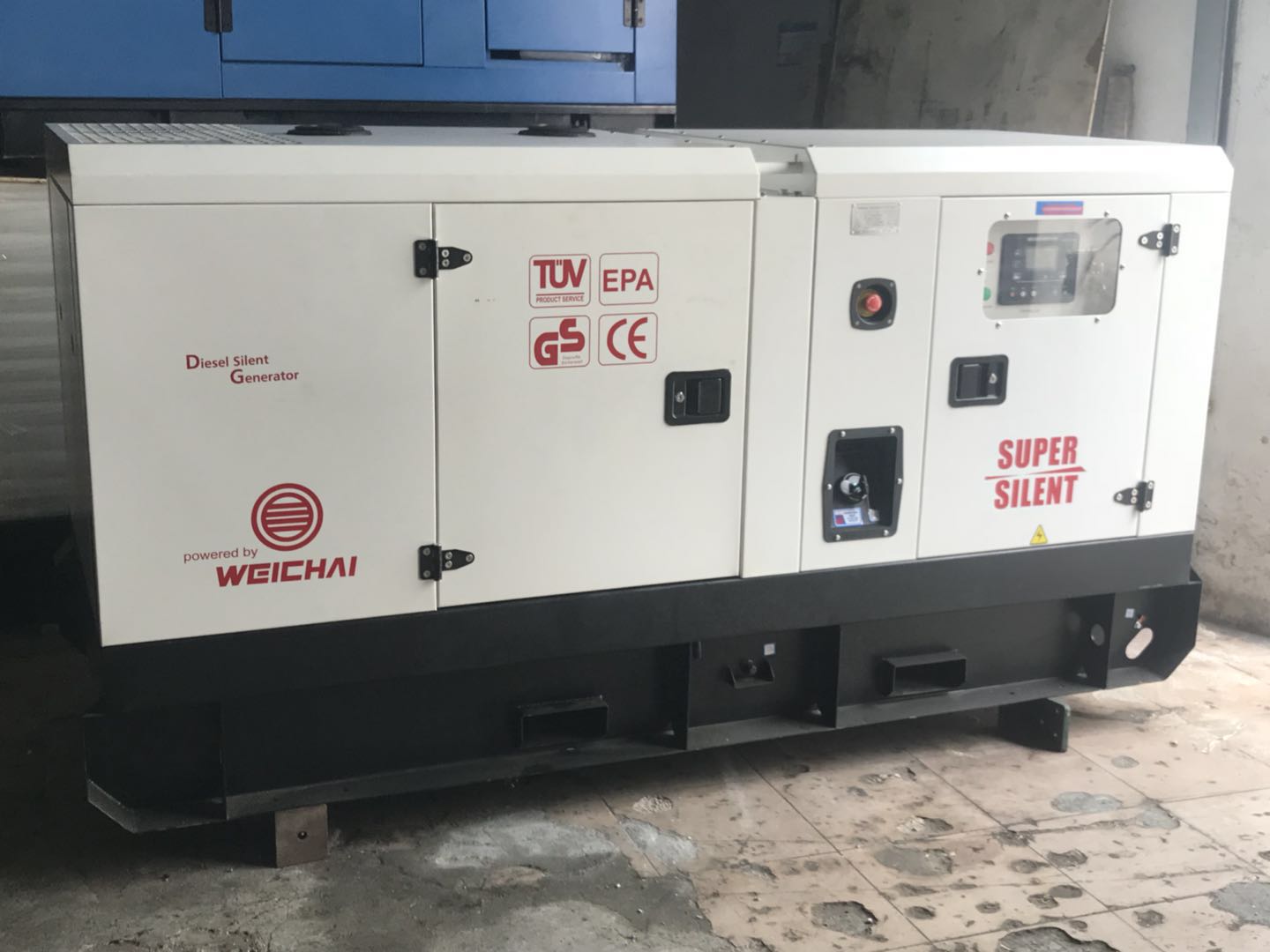 30KW潍柴系列低噪音型柴油发电机组