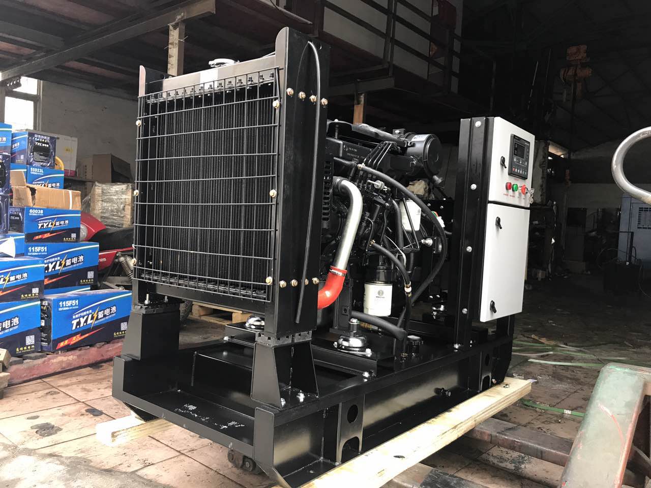 潍柴系列柴油发电机组 低噪音型 无刷四保护柴油机80KW发电机 全球联保